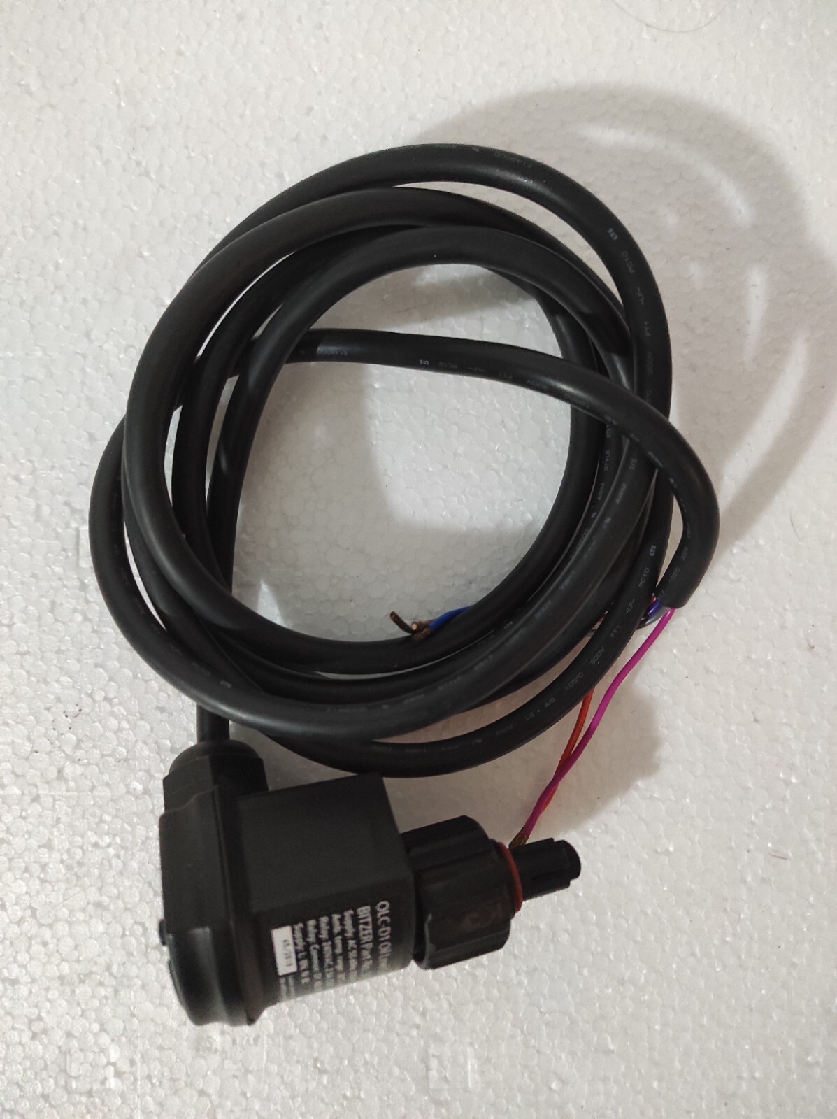 admin/uploads/uploads/Bitzer olc-d1 - OLC-D1 34794904 Oil Level Control Sensor_3.webp